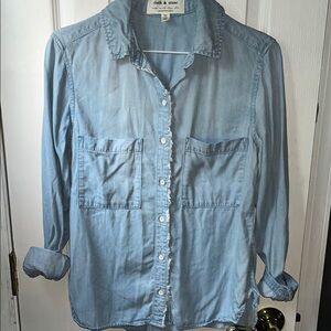 Cloth & Stone by Anthropologie Light Blue Denim Button-Up Shirt